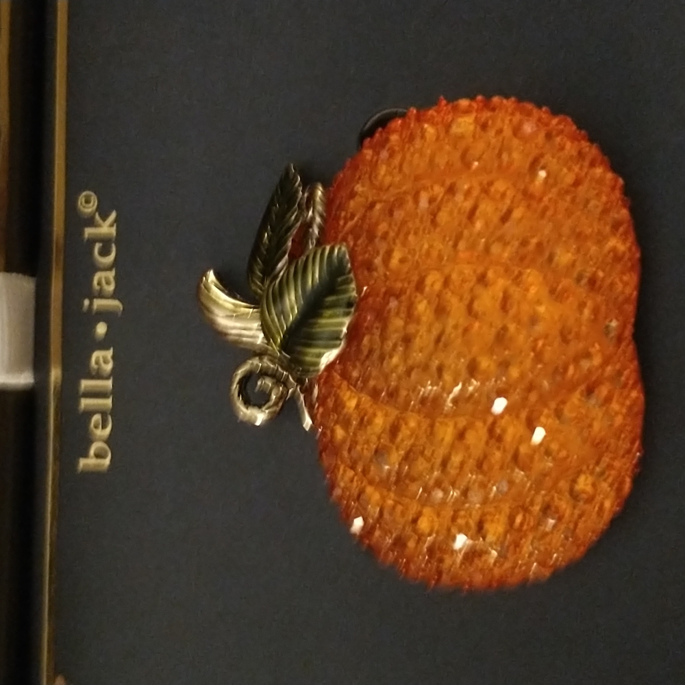 Bella Jack Pumpkin Pin